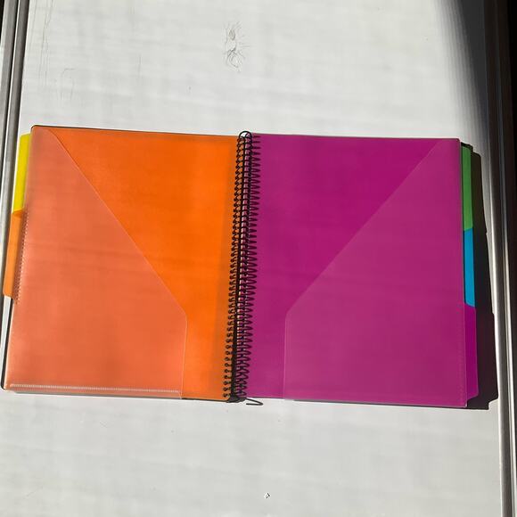 Smead Project Organizer Poly 24-pocket 1/3-cut 10"x12" Gray/MI 89206, Colorful - Picture 3 of 6